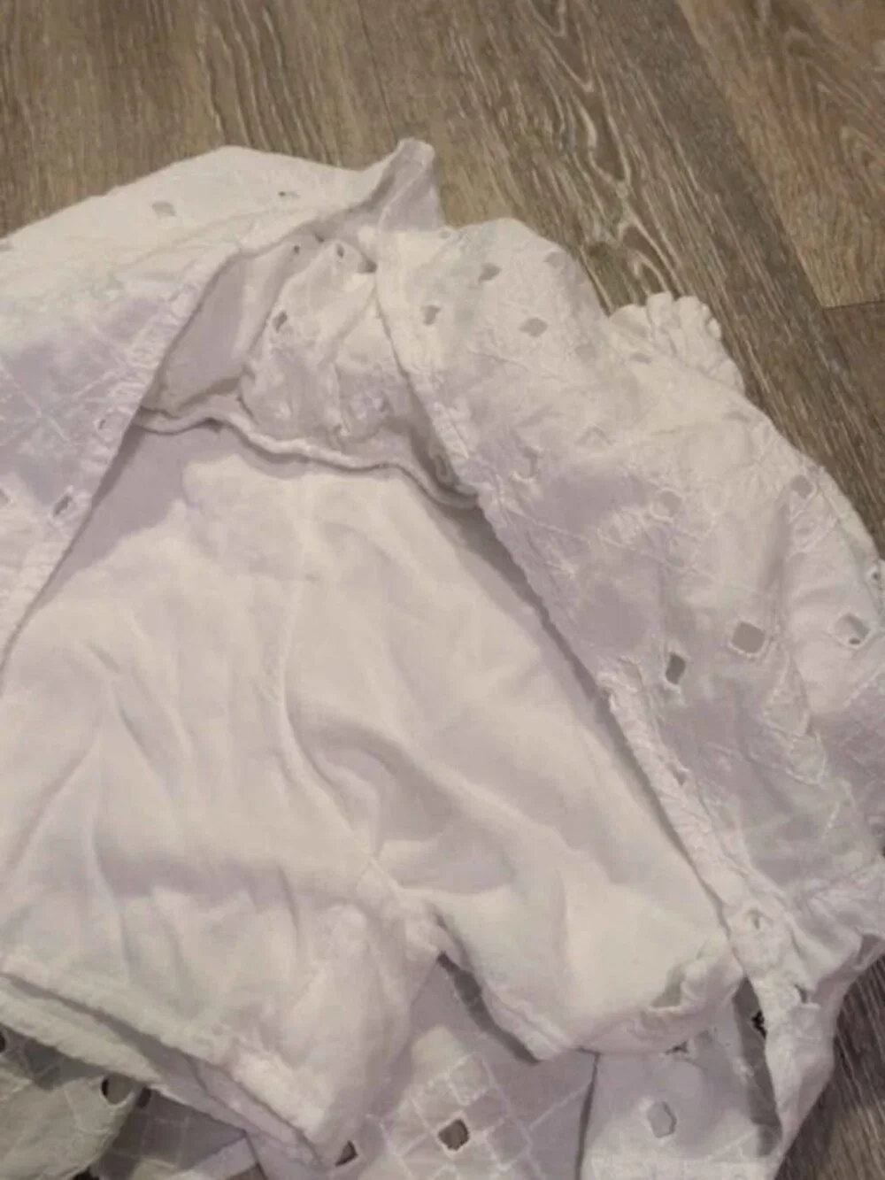 Abercrombie Kids White Eyelet Skort Size 9/10